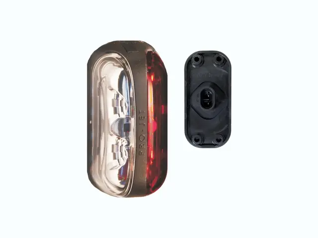 LED End Outline Marker Lamp PRO-JET red/ AMP Superseal connector, 12/24V 