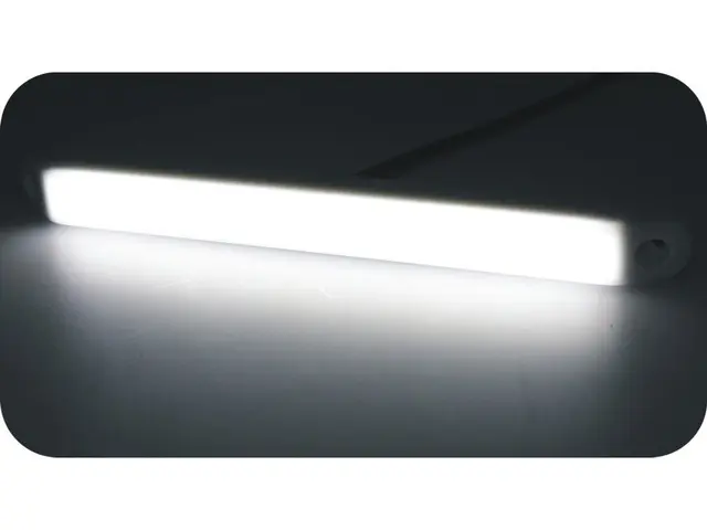 LED Front Position Lamp PRO-CAN XL 24V cable 0,5m, light guide technology 