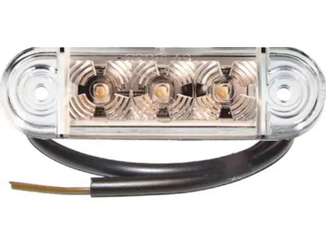 LED Front Position Lamp PRO-SLIM white 24V, cable 0,5m 