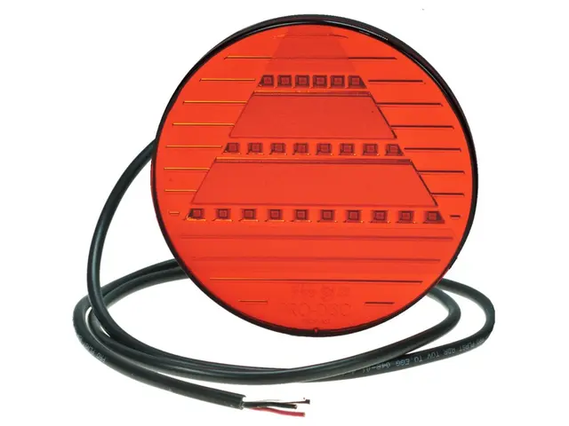 LED Rear Combination Lamp PRO-DISC 12/24V, cable 1,8m, without triangle ref 