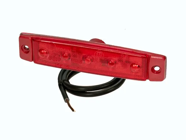 LED Rear Position Lamp PRO-FLAT 12/24V, round cable 0,25m, red lens 