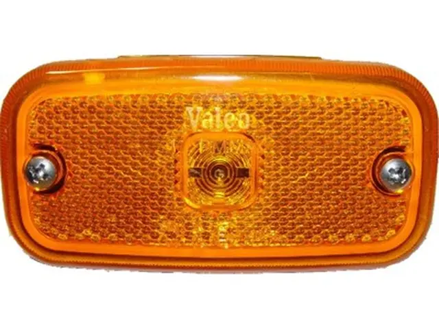 Lens amber with reflex reflector 