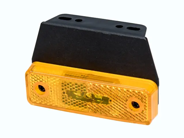LED Sidemarker Lamp 24V 90°-cable connection, cable 0,5m, 90° br 