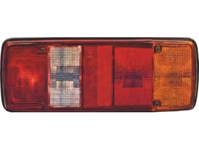 Rear Combination Lamp UNIVERSAL with ref right 