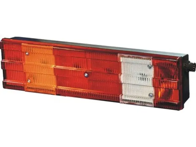 Rear Combination Lamp MERCEDES BENZ left with numberplate lamp 