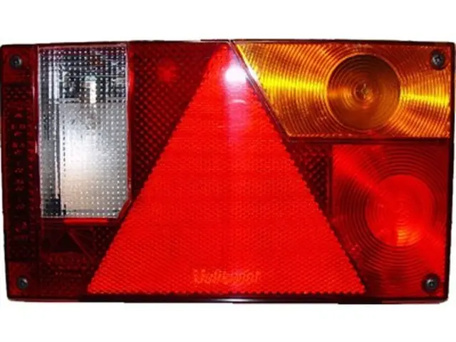 Rear Combination Lamp MULTIPOINT I right with reversing lamp 