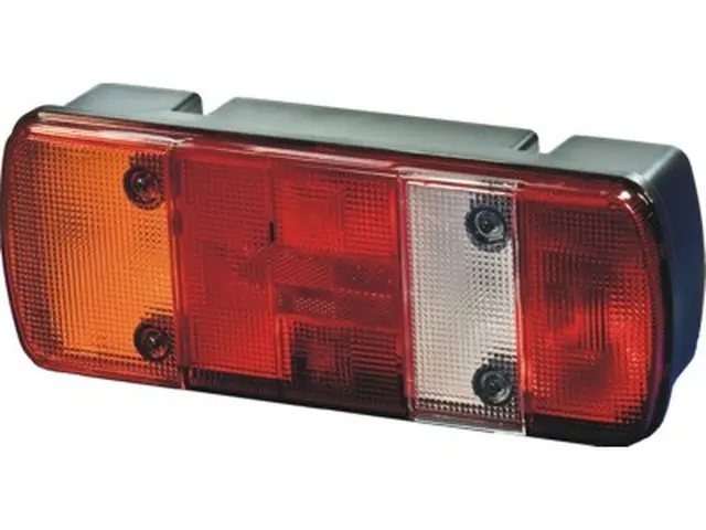 Rear Combination Lamp MERCEDES BENZ left with numberplate lamp 