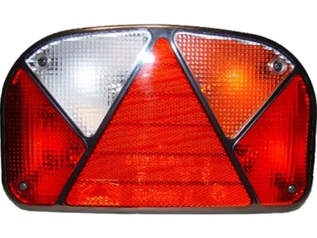 Rear Combination Lamp MULTIPOINT II righ with reversing lamp 