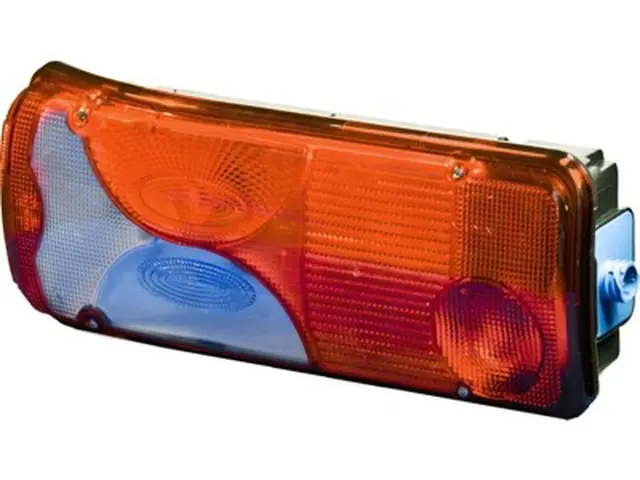 Rear Combination Lamp LC8 MAN left, with numberplate lamp 