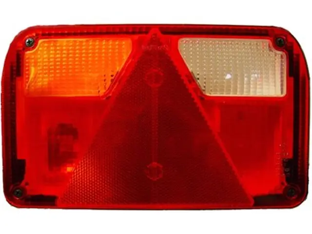 Rear Combination Lamp UNIVERSAL right PG-screw 