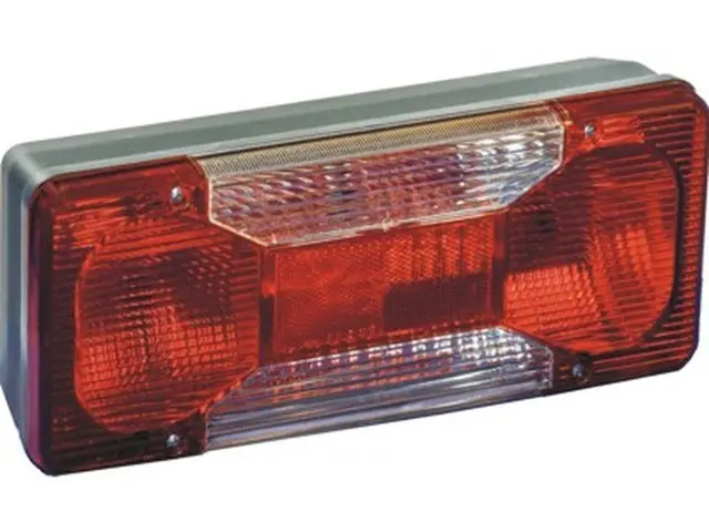 Rear Combination Lamp IVECO - Daily left 