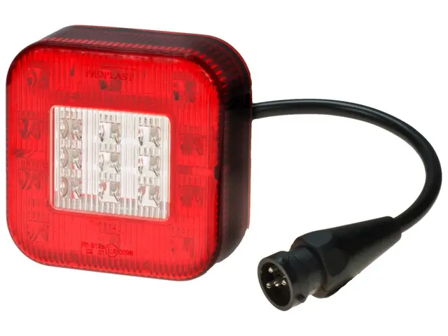 LED Rear Combination Lamp PRO-M-ROAD 12/ cable 0,2m + connector 5-pole 