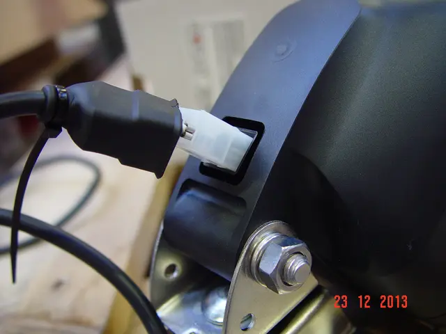 H3-Work Lamp cable 1 0m, with bulb 24V/70W 