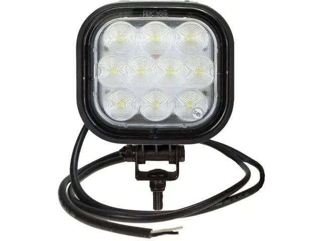 LED Work Lamp PRO-ROCK II Wider 2000 lum cable 0,5m, 12-80V 