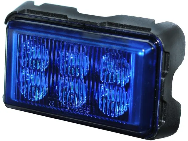 LED Beacon PRO-STROBE 12/24V cable 1,8m, blue, bracket mount 