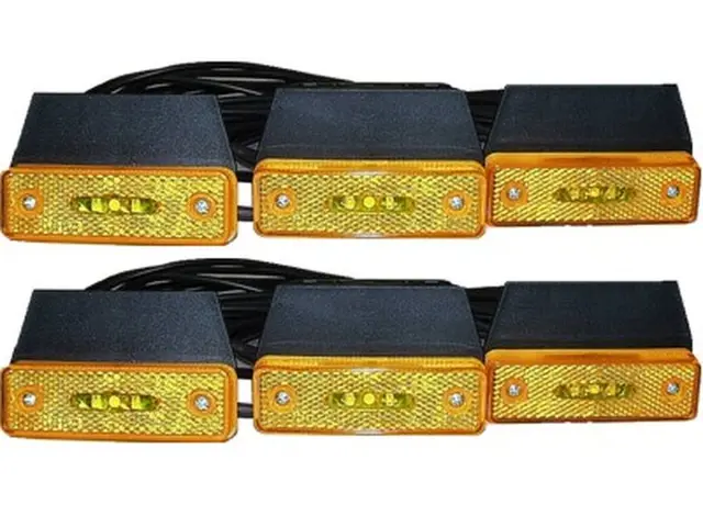 Cabled LED Sidemarker Lamps 2 x 3 Lamps 