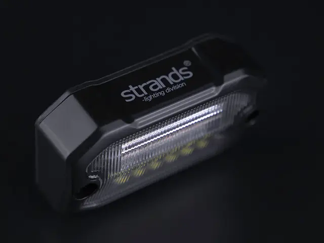 UNITY SCENE LIGHT Strands Lighting Division 