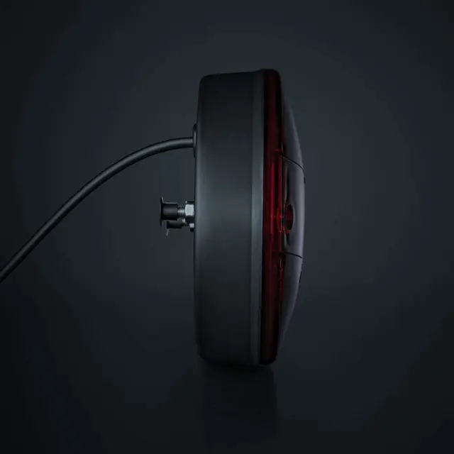Baklys 3-kammer  IZE LED 3 funksjoner (Hamburger )Strands 