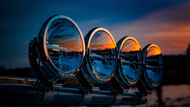 AMBASSADOR 9" FJERNLYS LED Strands Lighting Division 