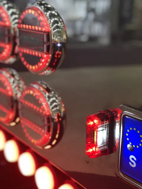 NSB LED RØD Strands Lighting Division 