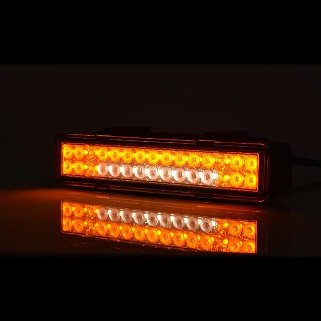Pos/BLINKLYS  9+21 LED. Strands Lighting Division 