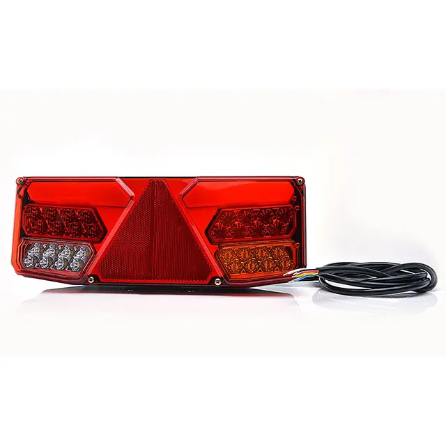 BAKLYS 5 FUNKSJONER LED HØYRE Strands Lighting Division 