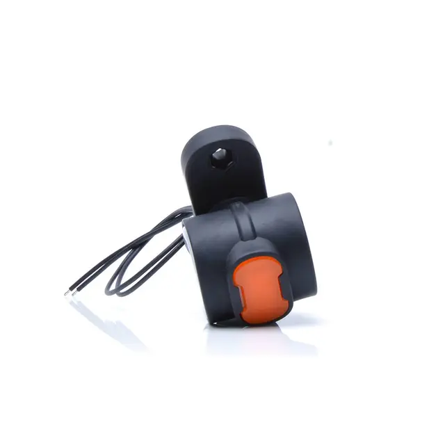 GUMMIARM LED RAK Strands Lighting Division 