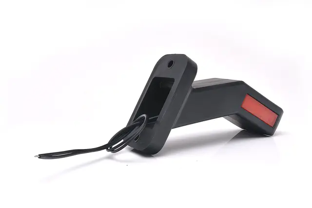 GUMMIARM MELLOM HØYRE Strands Lighting Division 