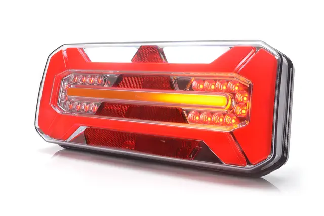 BAKLYSLYS 5 FUNKSJONER LED - VENSTRE Strands Lighting Division 