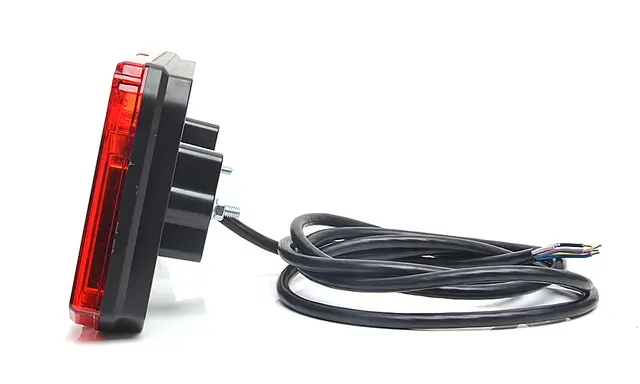 BAKLYSLAMPE 5 FUNKSJONER LED HØYRE Strands Lighting Division 