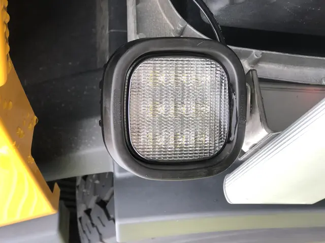 ROCK SOLID RYGGELYS 17W LED Strands Lighting Division 