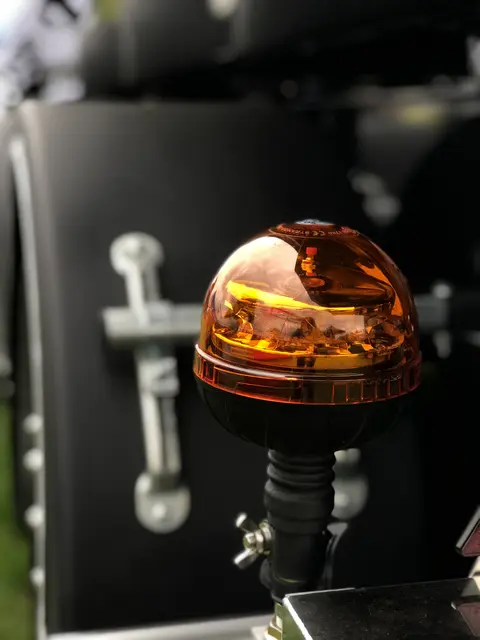 VARSELLYS LED PIGGMONTERING Strands Lighting Division 