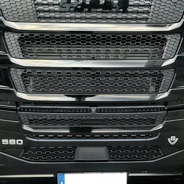 NUUK BLACK KIT PASSANDE SCANIA Strands 