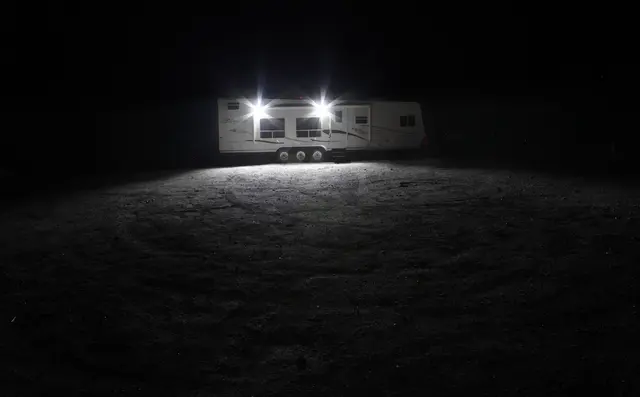 Rigid vinklet flombelysning 